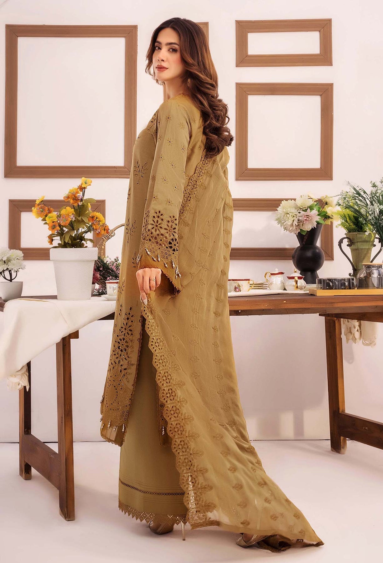 Adans Libas | Stella Chikankari 25 | 1020 - by - Libasekhas UK - Registered Vendor of : Adans Libas - 100% Original Designer Dresss