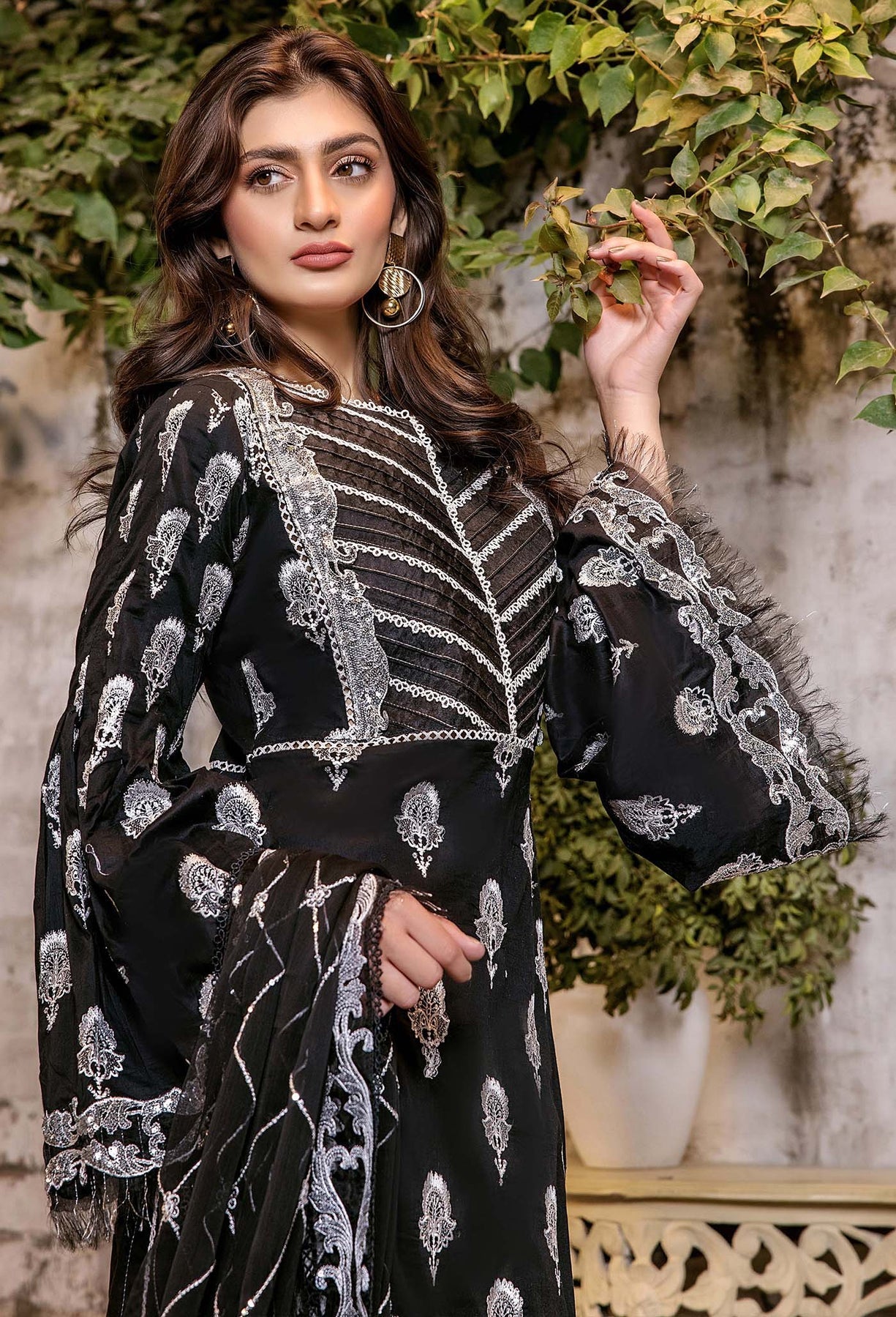 Adans Libas | Chikankari 25 | 4774 - by - Libasekhas UK - Registered Vendor of : Adans Libas - 100% Original Designer Dresss