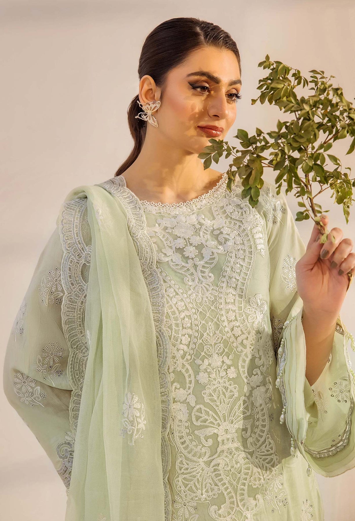 Adans Libas | Chikankari 25 | 4775 - by - Libasekhas UK - Registered Vendor of : Adans Libas - 100% Original Designer Dresss