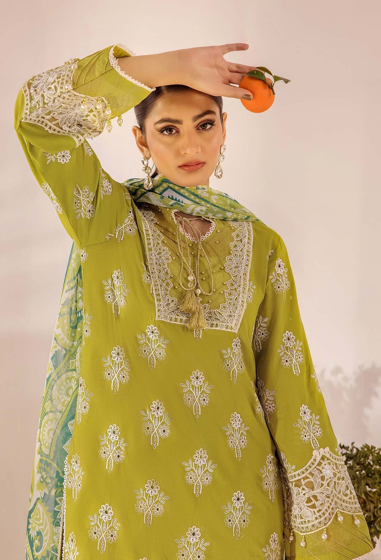 Adans Libas | Chikankari 25 | 4776 - by - Libasekhas UK - Registered Vendor of : Adans Libas - 100% Original Designer Dresss