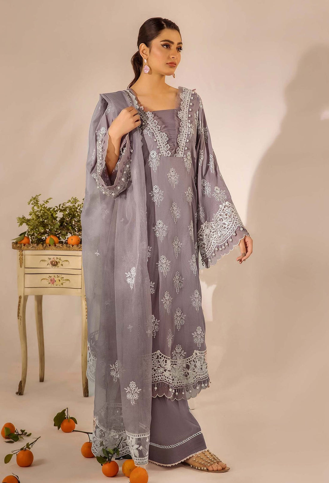 Adans Libas | Chikankari 25 | 4777 - by - Libasekhas UK - Registered Vendor of : Adans Libas - 100% Original Designer Dresss