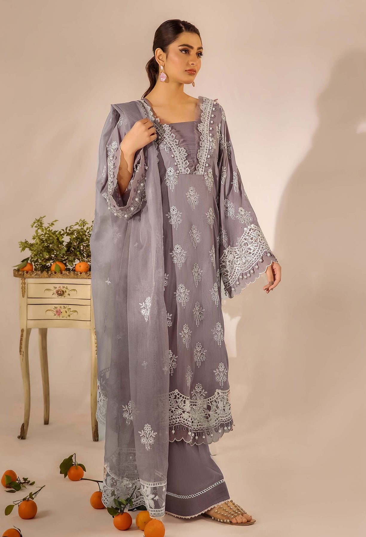 Adans Libas | Chikankari 25 | 4777 - by - Libasekhas UK - Registered Vendor of : Adans Libas - 100% Original Designer Dresss
