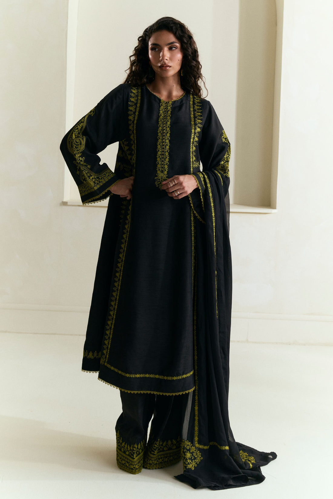 Zara Shahjahan | Festive Wear 25 |ZR25F0541 - by Libasekhas UK - Registered Vendor of : Zara Shahjahan - 100% Original Designer Dress