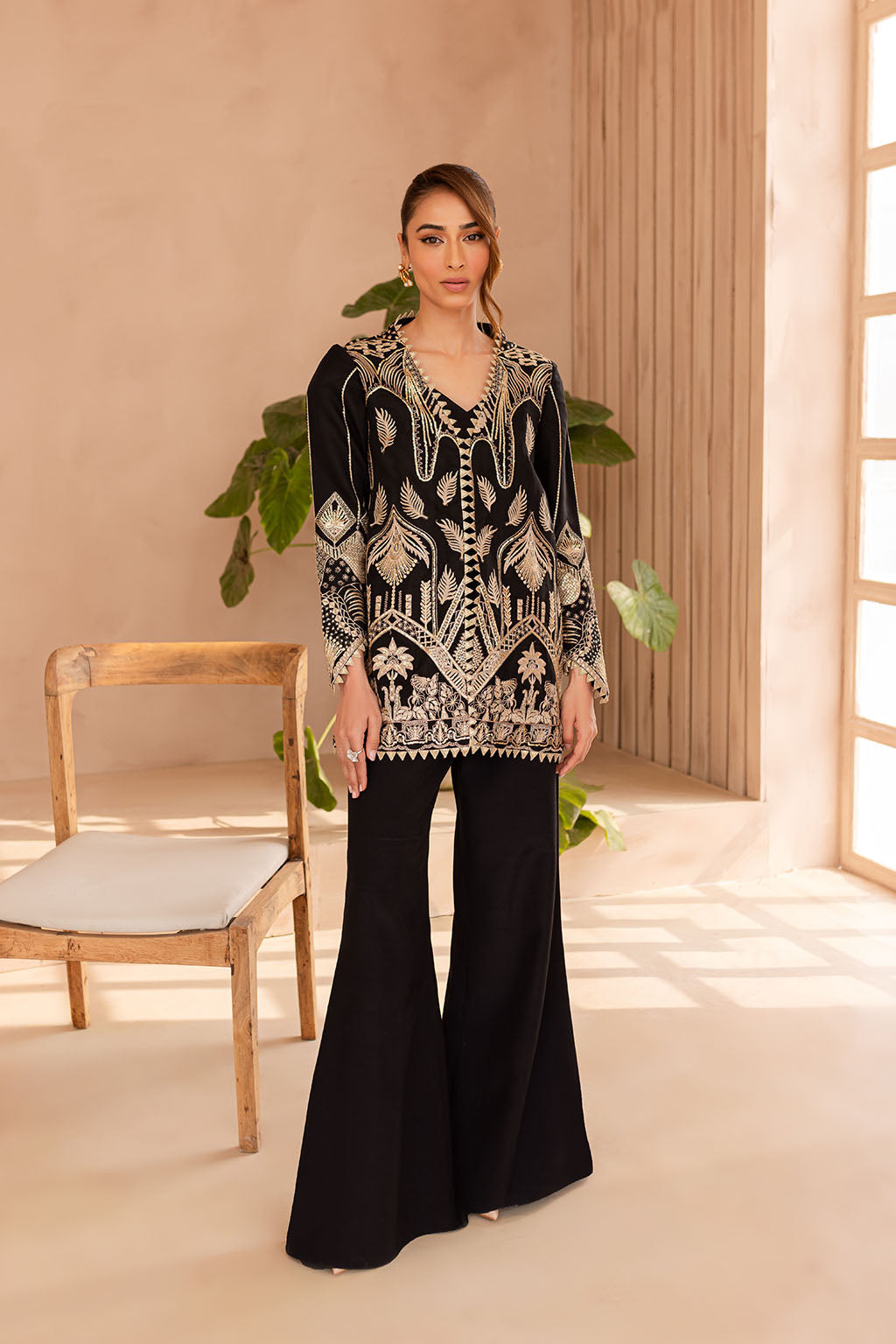 Vanya | Veranda Fromals |  VR-01 - by - Libasekhas UK - Registered Vendor of : Vanya - 100% Original Designer Dresss