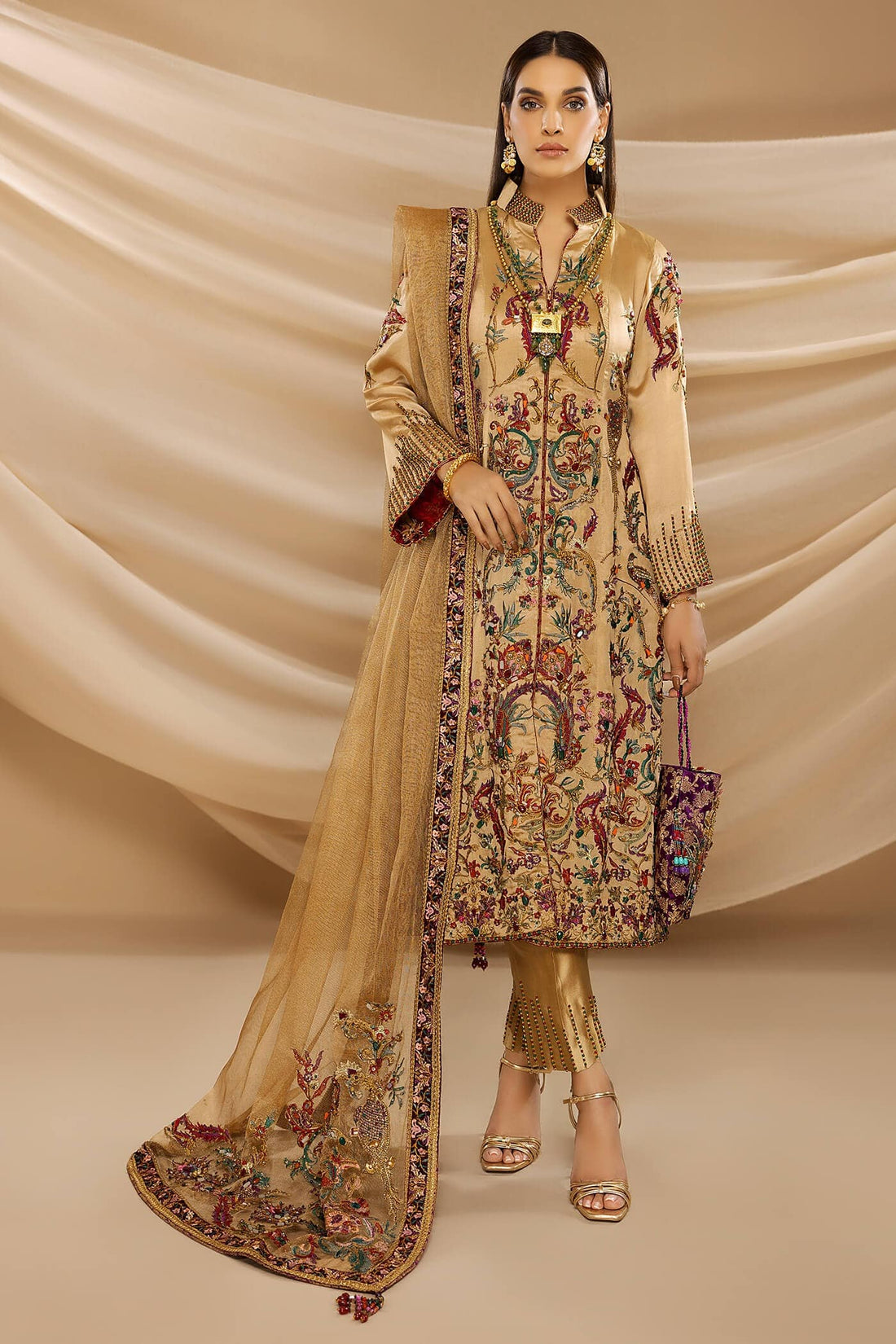Nilofer Shahid | Shama e Mehfil | Diyar e Ishq - by Libasekhas UK - Registered Vendor of : Nilofer Shahid - 100% Original Designer Dress