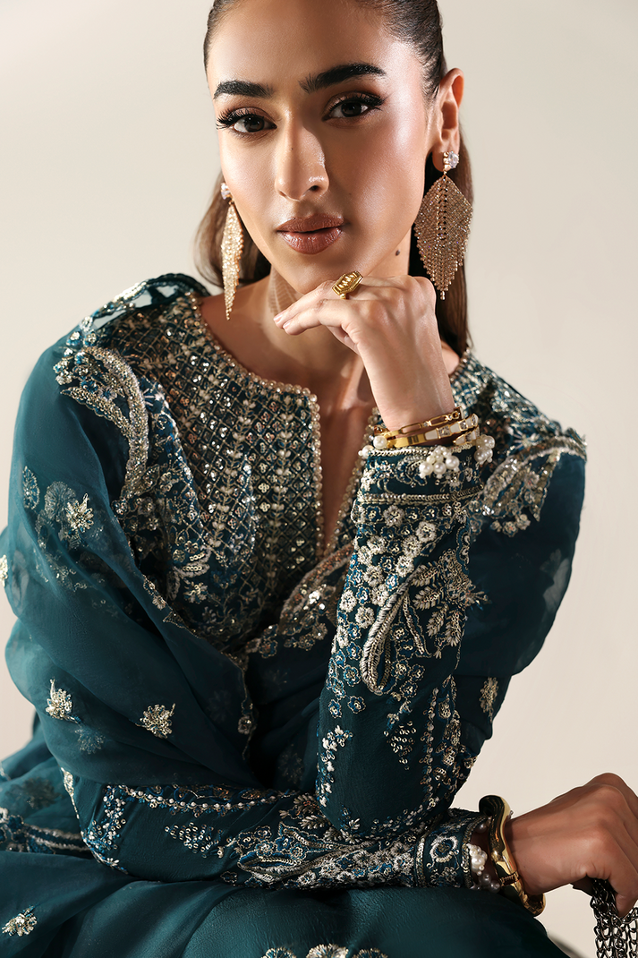 Emaan Adeel | Serein Luxe Silk | STARLIGHT SWAY - by Libasekhas UK - Registered Vendor of : Emaan Adeel - 100% Original Designer Dress
