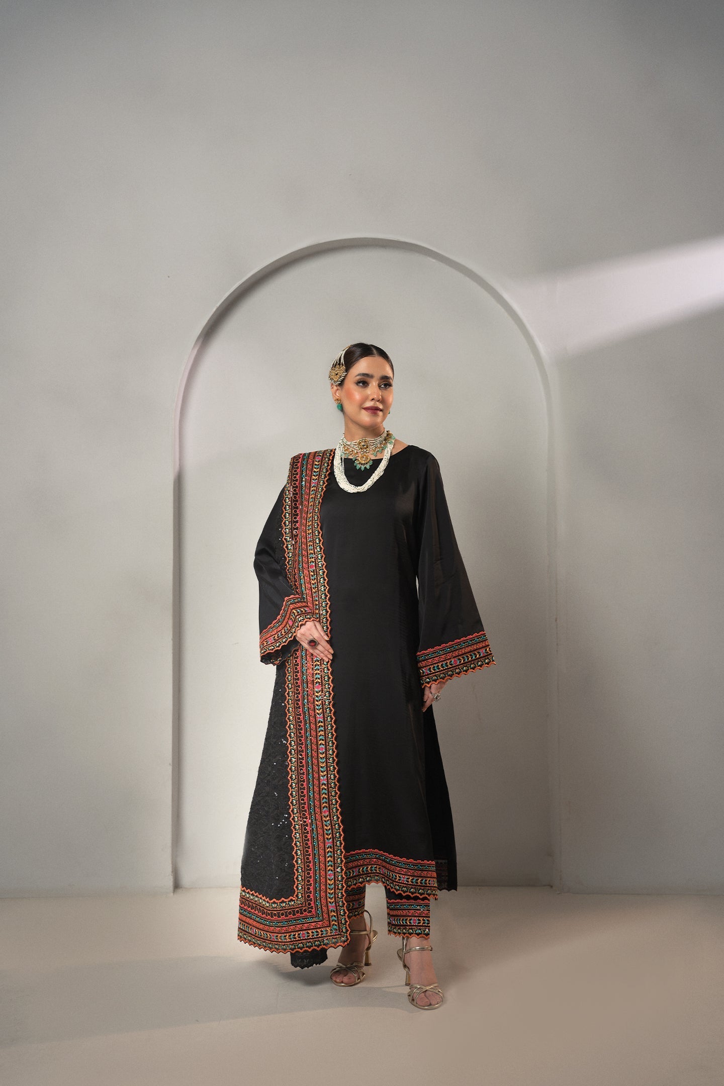 Fozia Khalid | Dilkash Festive Wear 25 | Zehnaseeb - by Libasekhas UK - Registered Vendor of : Fozia Khalid - 100% Original Designer Dress