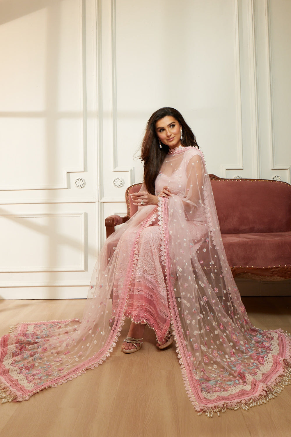 Sobia Nazir | Luxury Lawn Eid 26 | 7B - by Libasekhas UK - Registered Vendor of : Sobia Nazir - 100% Original Designer Dress