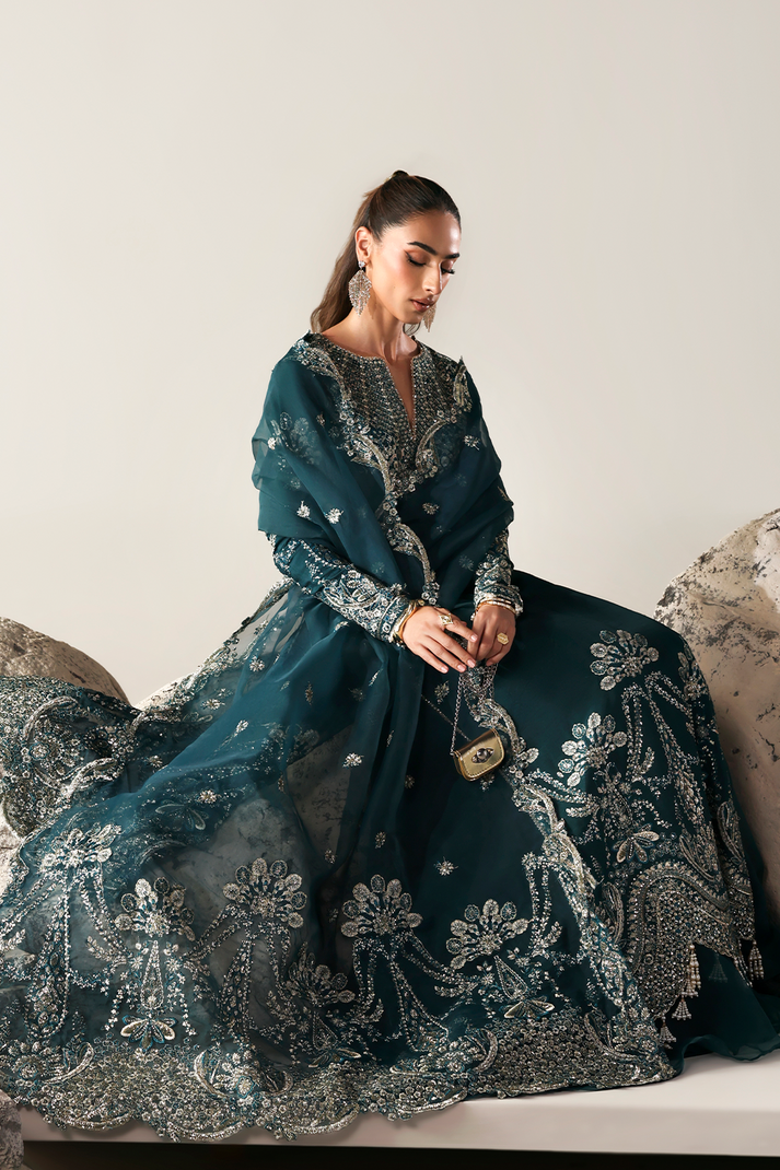Emaan Adeel | Serein Luxe Silk | STARLIGHT SWAY - by Libasekhas UK - Registered Vendor of : Emaan Adeel - 100% Original Designer Dress
