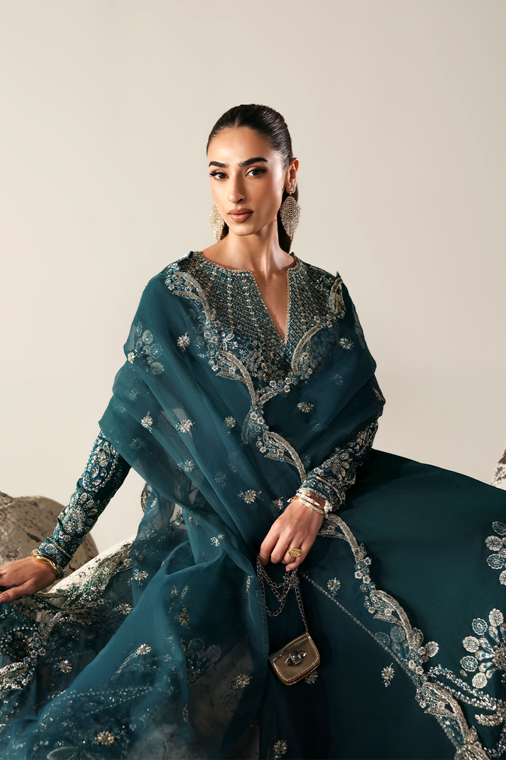 Emaan Adeel | Serein Luxe Silk | STARLIGHT SWAY - by Libasekhas UK - Registered Vendor of : Emaan Adeel - 100% Original Designer Dress