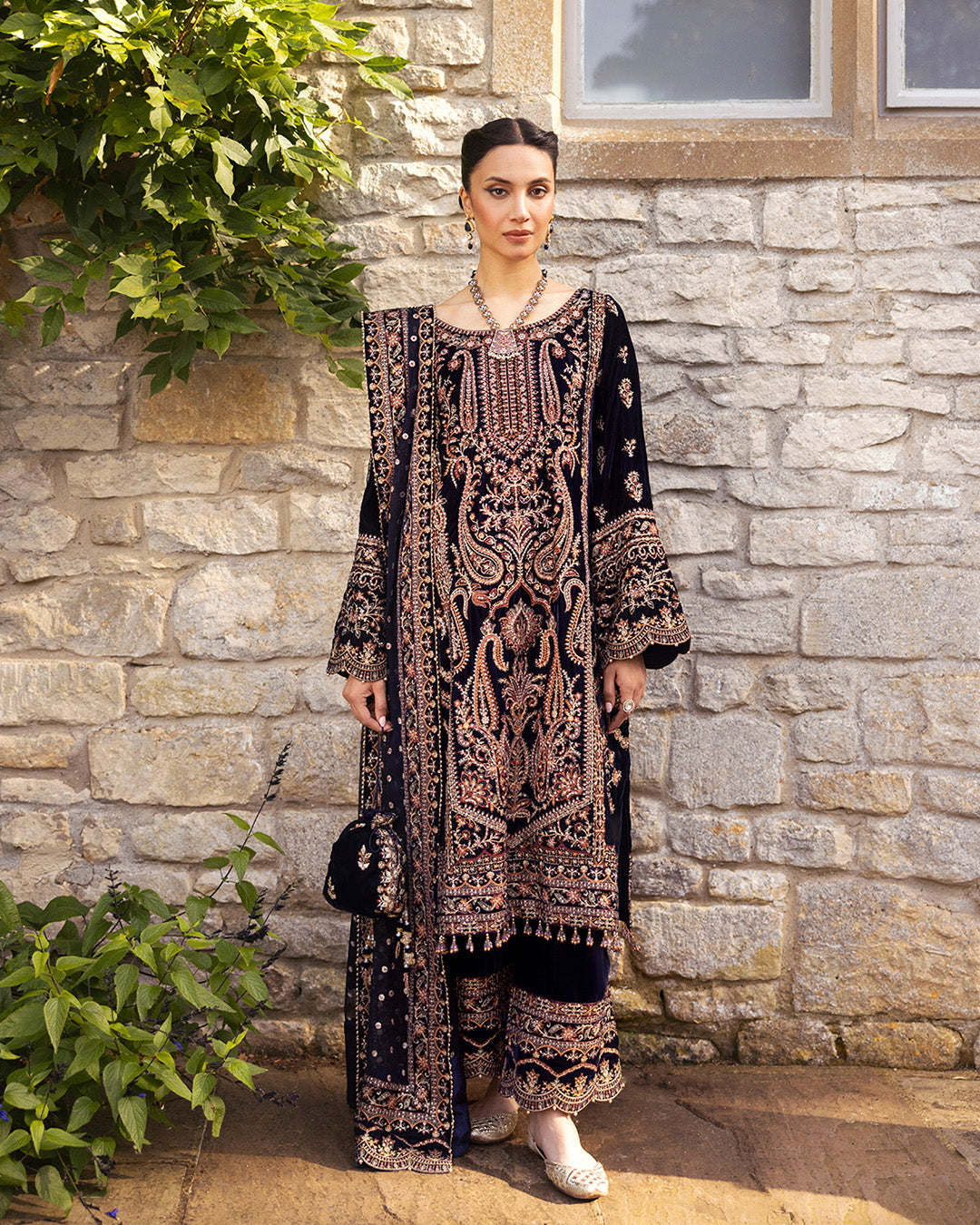 Faiza Saqlain | Adeen Formals | Divone - Libasekhas