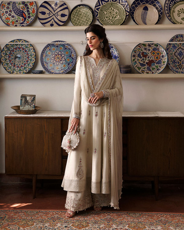 Faiza Saqlain | Mehermah Luxe Formals | Sabina - by - Libasekhas UK - Registered Vendor of : Faiza Saqlain - 100% Original Designer Dresss