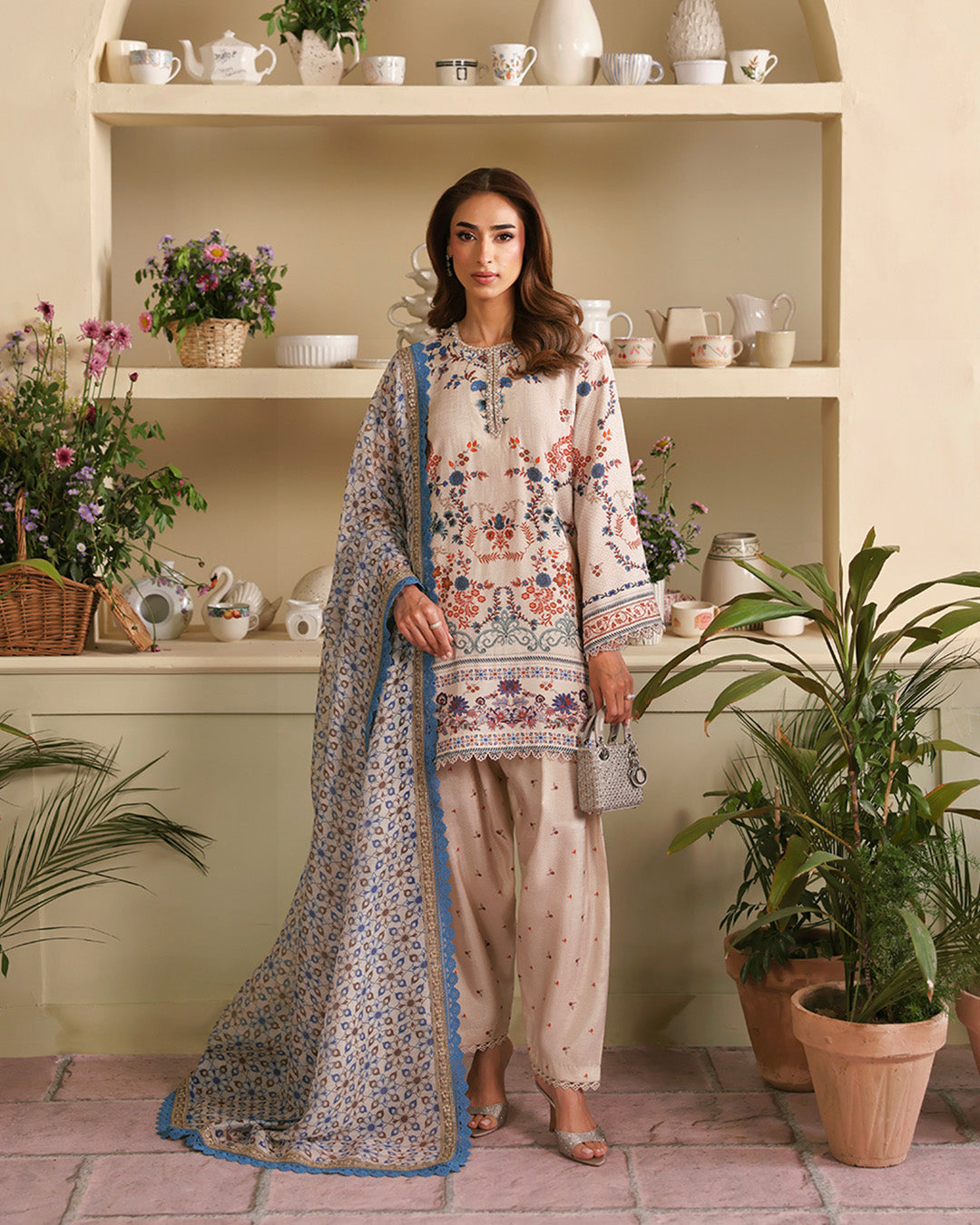 Faiza Saqlain | Serina Luxe | Jennet - by Libasekhas UK - Registered Vendor of : Faiza Saqlain - 100% Original Designer Dress