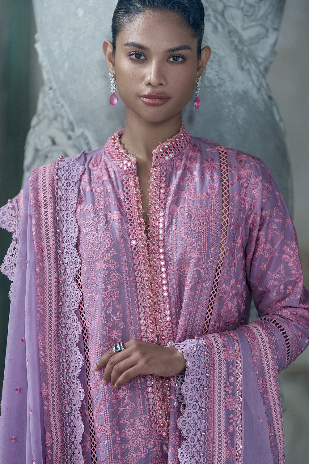 Sobia Nazir | Luxury Lawn Eid 26 | 2A - by Libasekhas UK - Registered Vendor of : Sobia Nazir - 100% Original Designer Dress