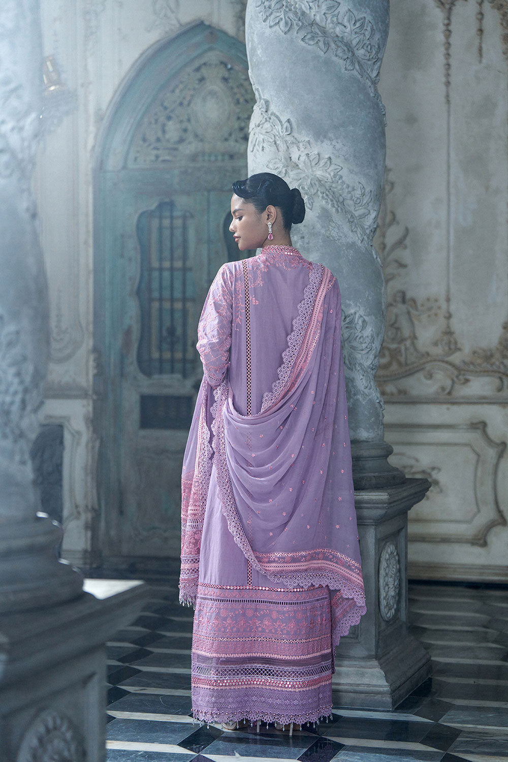 Sobia Nazir | Luxury Lawn Eid 26 | 2A - by Libasekhas UK - Registered Vendor of : Sobia Nazir - 100% Original Designer Dress