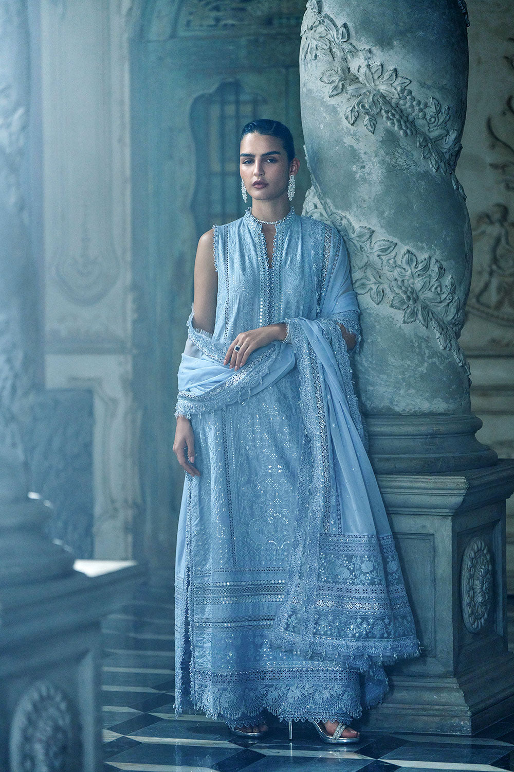 Sobia Nazir | Luxury Lawn Eid 26 | 2B - by Libasekhas UK - Registered Vendor of : Sobia Nazir - 100% Original Designer Dress