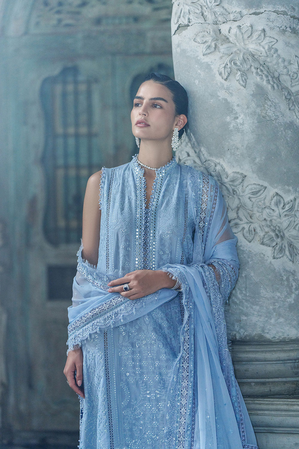 Sobia Nazir | Luxury Lawn Eid 26 | 2B - by Libasekhas UK - Registered Vendor of : Sobia Nazir - 100% Original Designer Dress