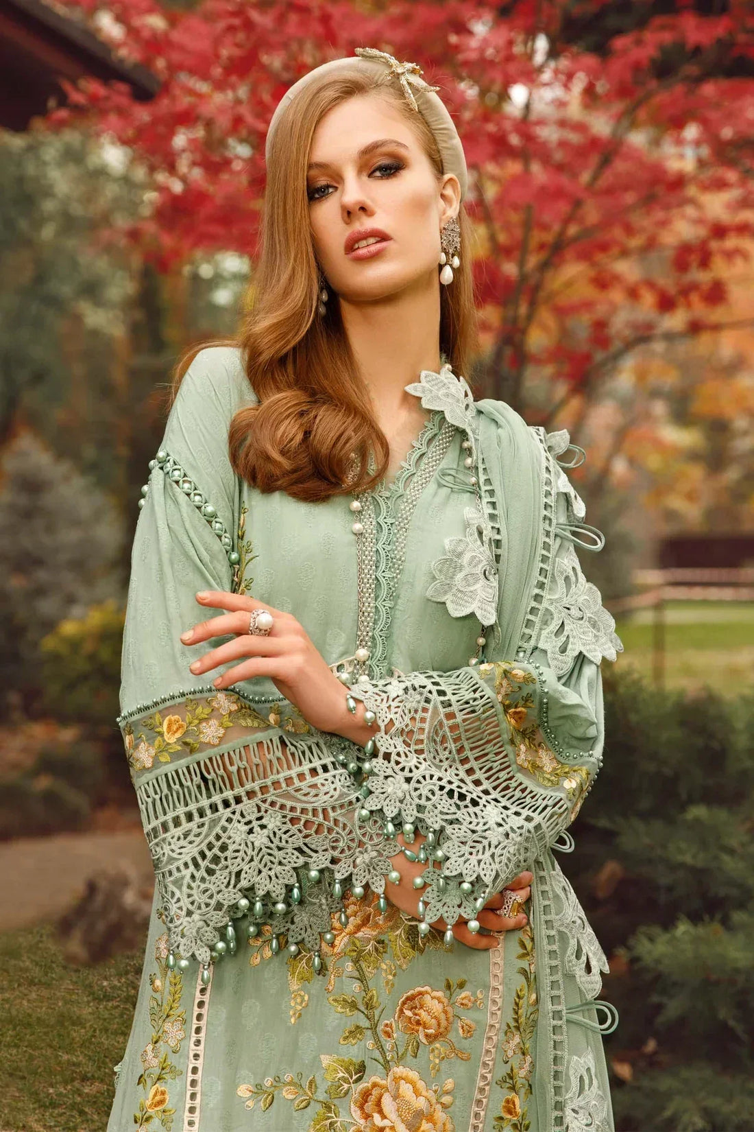 Maria B | Luxury Lawn | D-2302-B - by - Libasekhas UK - Registered Vendor of : Maria B - 100% Original Designer Dresss