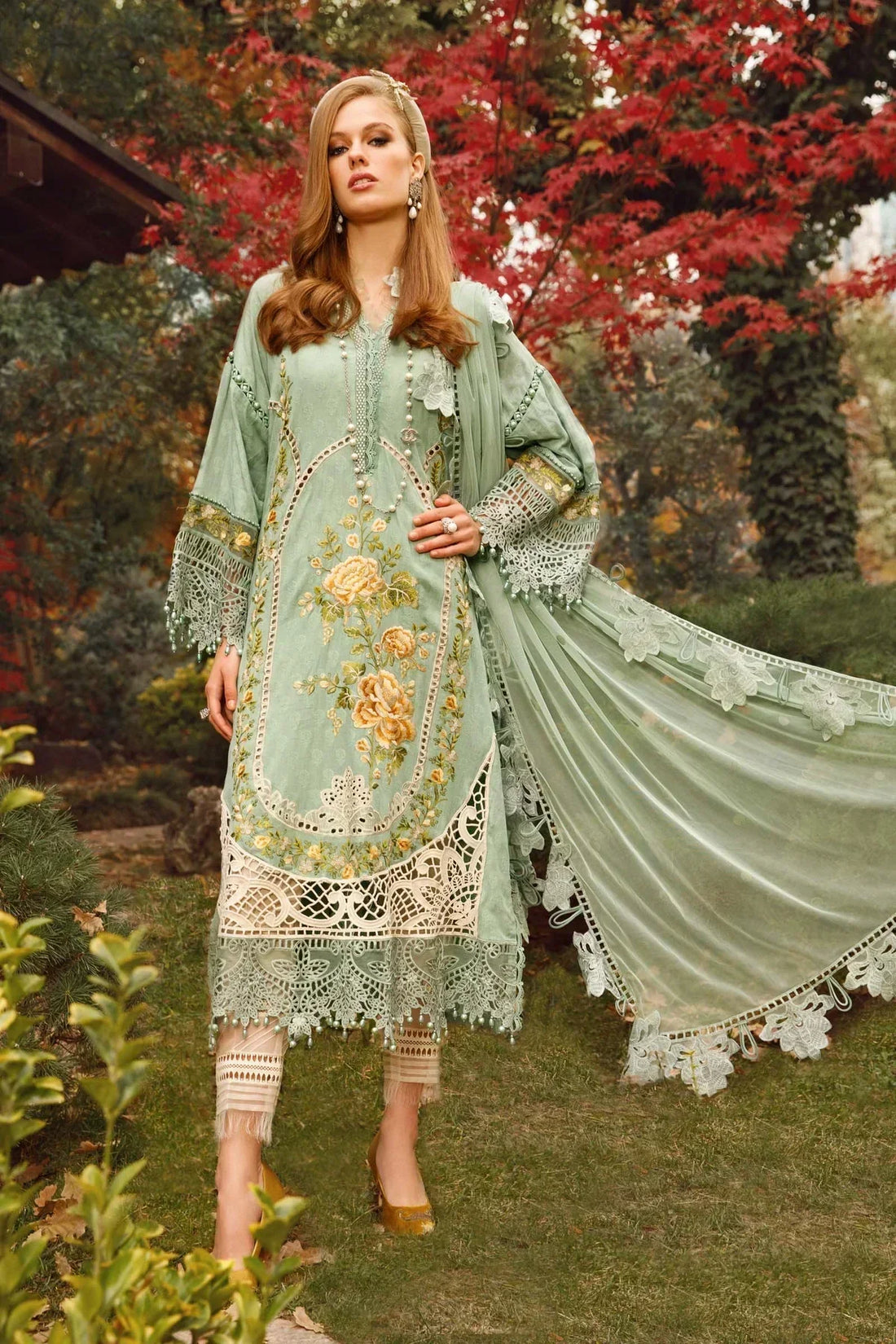 Maria B | Luxury Lawn | D-2302-B - by - Libasekhas UK - Registered Vendor of : Maria B - 100% Original Designer Dresss