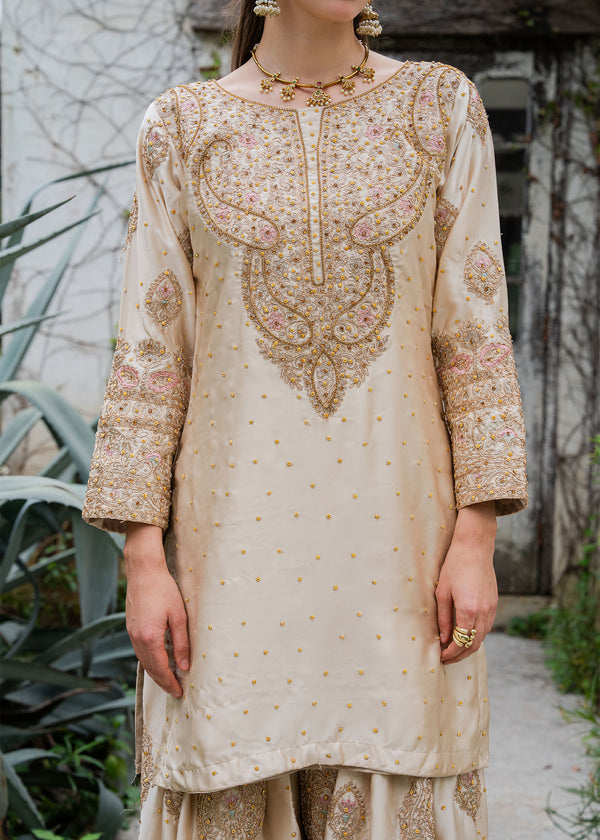 Haseens | Ayra Formals | Noorey - by Libasekhas UK - Registered Vendor of : Haseens - 100% Original Designer Dress