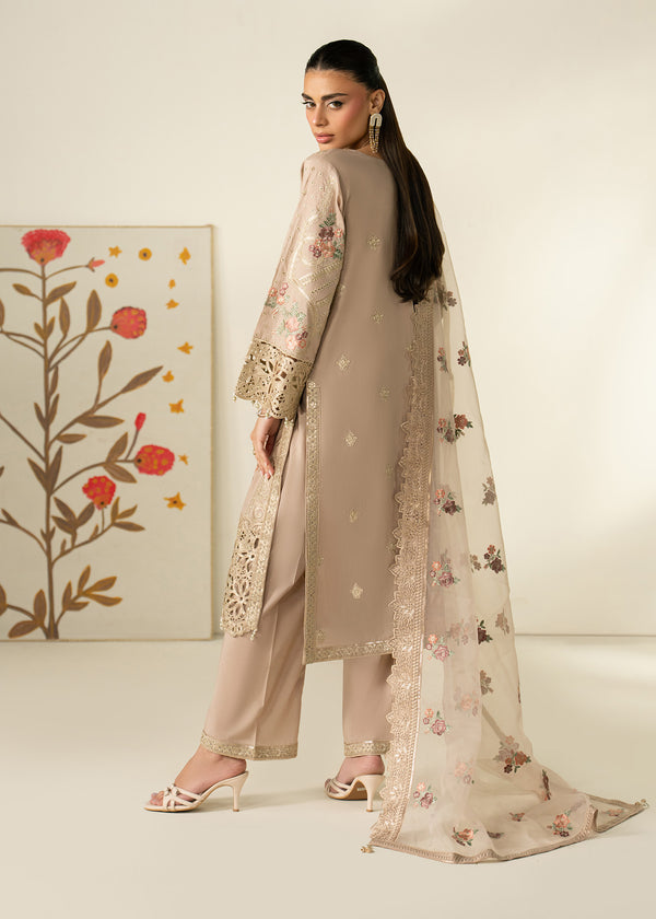 Haseens | Mahra Pret | Zehnoor - by Libasekhas UK - Registered Vendor of : Haseens - 100% Original Designer Dress