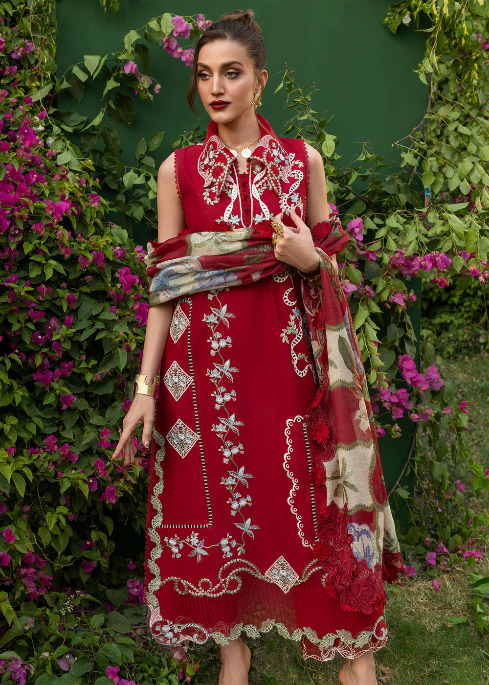 Saira Shakira | Bloom Lawn | ELISE 1B - by Libasekhas - Registered Vendor of : Saira Rizwan - 100% Original Designer Dress