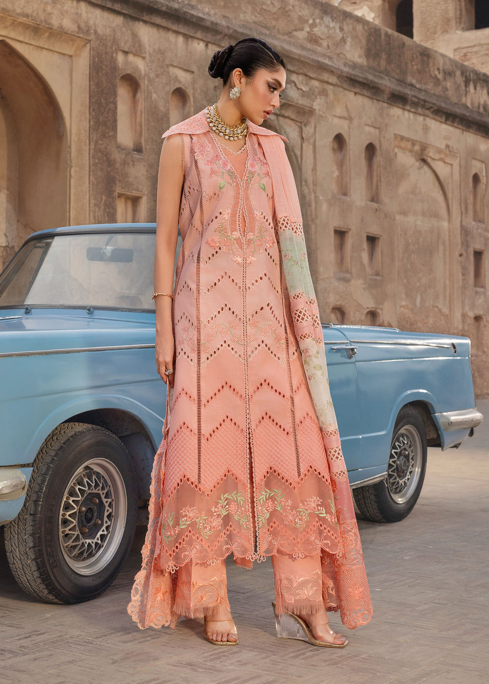 Saira Shakira | Bloom Lawn | AMBRE 1B - by Libasekhas - Registered Vendor of : Saira Rizwan - 100% Original Designer Dress