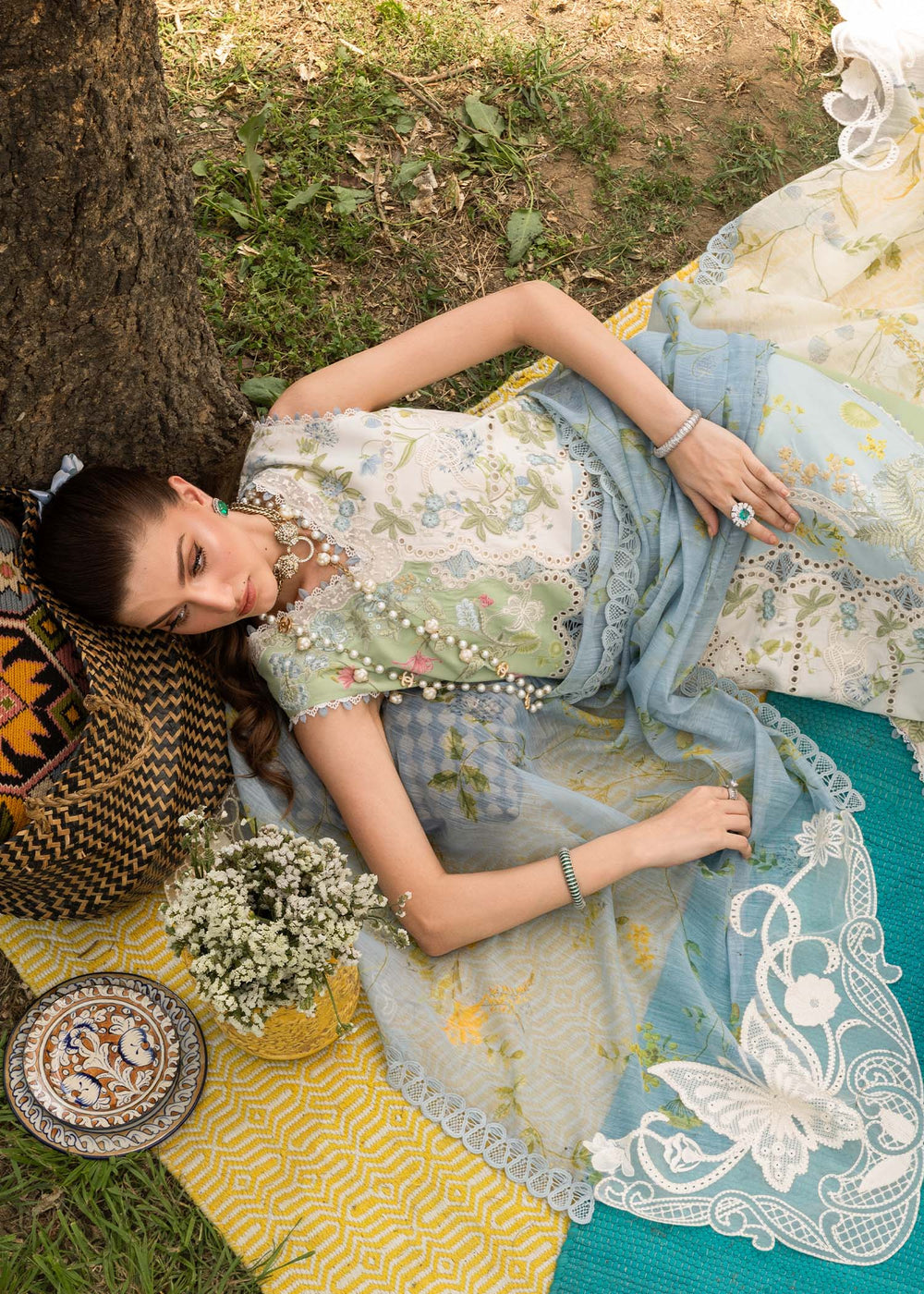 Saira Shakira | Bloom Lawn | LANA 1A - by Libasekhas - Registered Vendor of : Saira Rizwan - 100% Original Designer Dress
