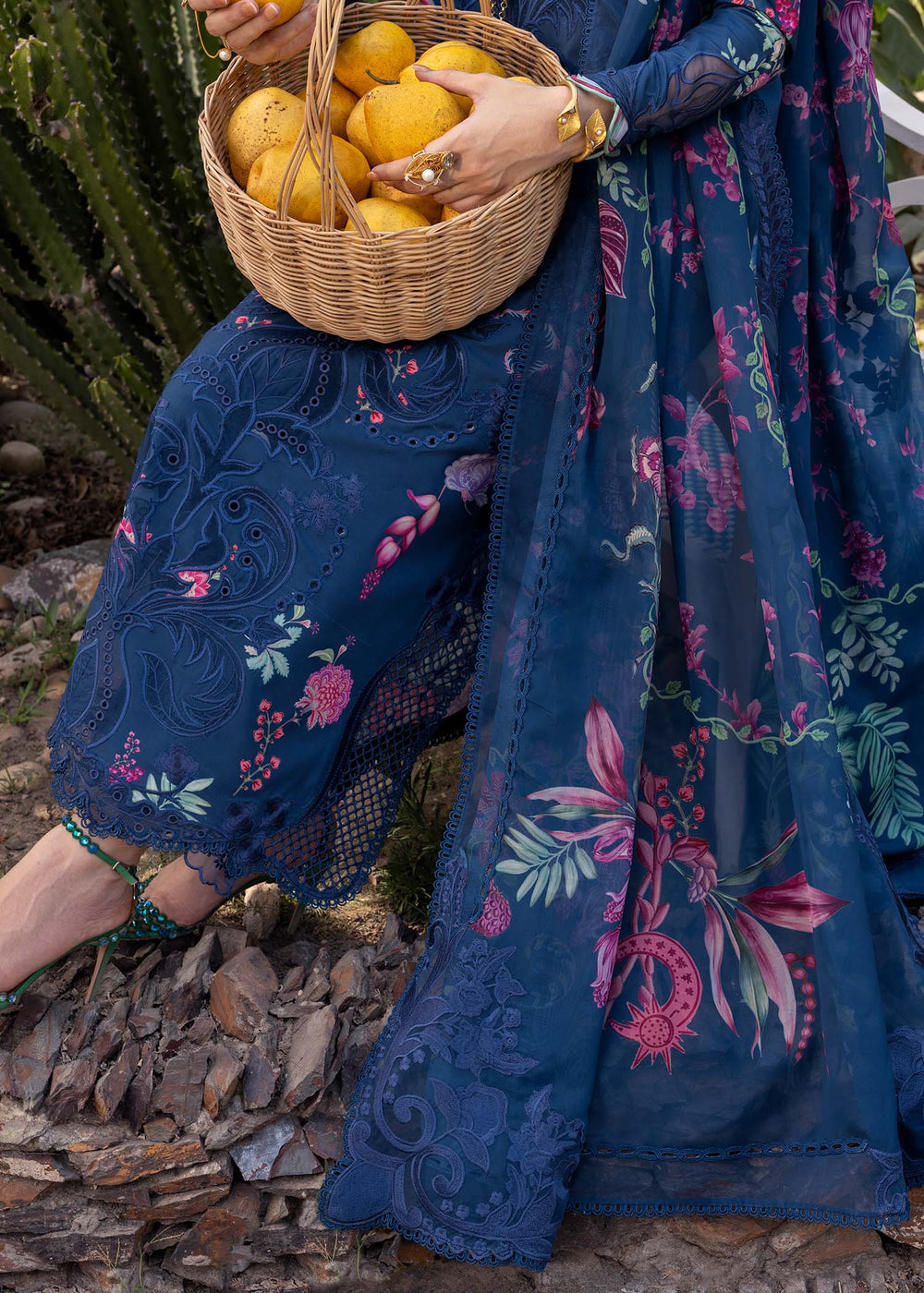 Saira Shakira | Bloom Lawn | ZELIE 1B - by Libasekhas - Registered Vendor of : Saira Rizwan - 100% Original Designer Dress