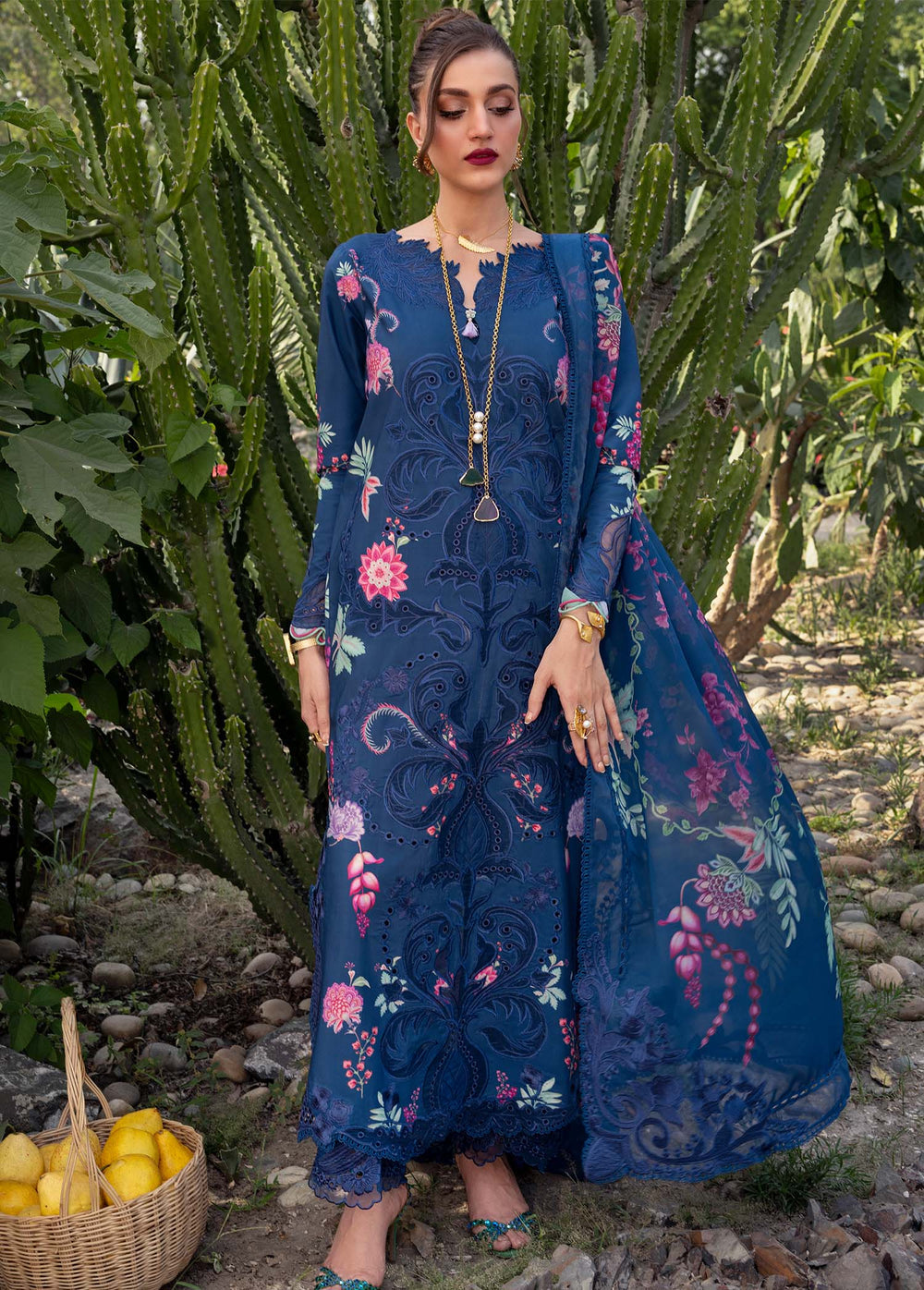 Saira Shakira | Bloom Lawn | ZELIE 1B - by Libasekhas - Registered Vendor of : Saira Rizwan - 100% Original Designer Dress