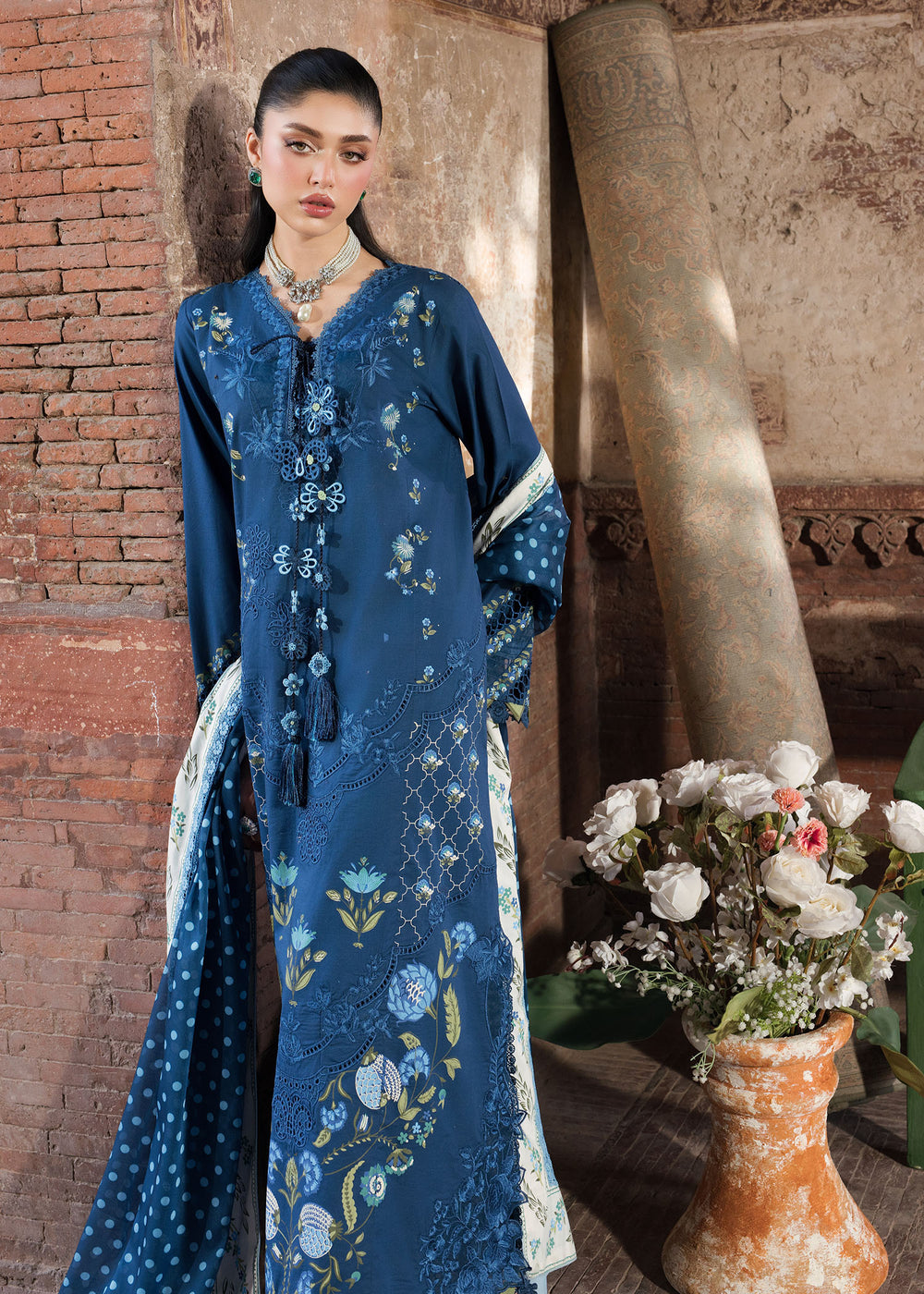 Saira Shakira | Bloom Lawn | LILY 1A - by Libasekhas - Registered Vendor of : Saira Rizwan - 100% Original Designer Dress