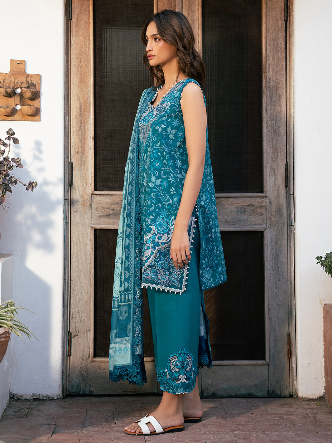Bin Ilyas | Hazel Printed Lawn 25 | 2073 - B - by - Libasekhas UK - Registered Vendor of : Bin Ilyas - 100% Original Designer Dresss