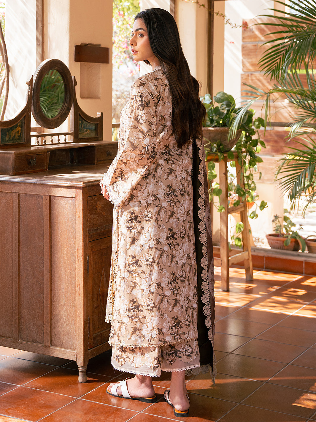 Bin Ilyas | Hazel Printed Lawn 25 | 2075 - B - by - Libasekhas UK - Registered Vendor of : Bin Ilyas - 100% Original Designer Dresss