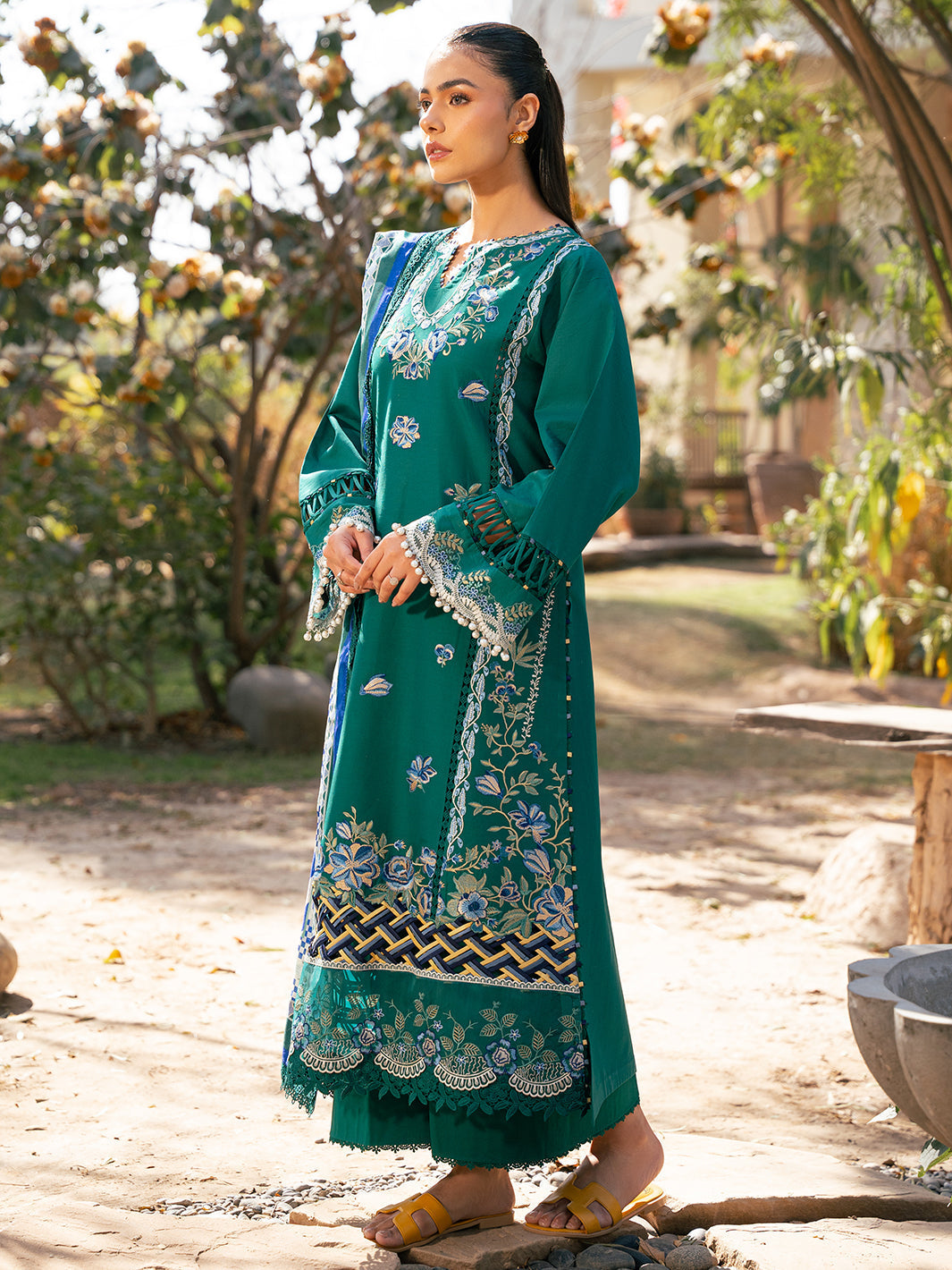 Bin Ilyas | Hazel Printed Lawn 25 | 2077 - A - by - Libasekhas UK - Registered Vendor of : Bin Ilyas - 100% Original Designer Dresss