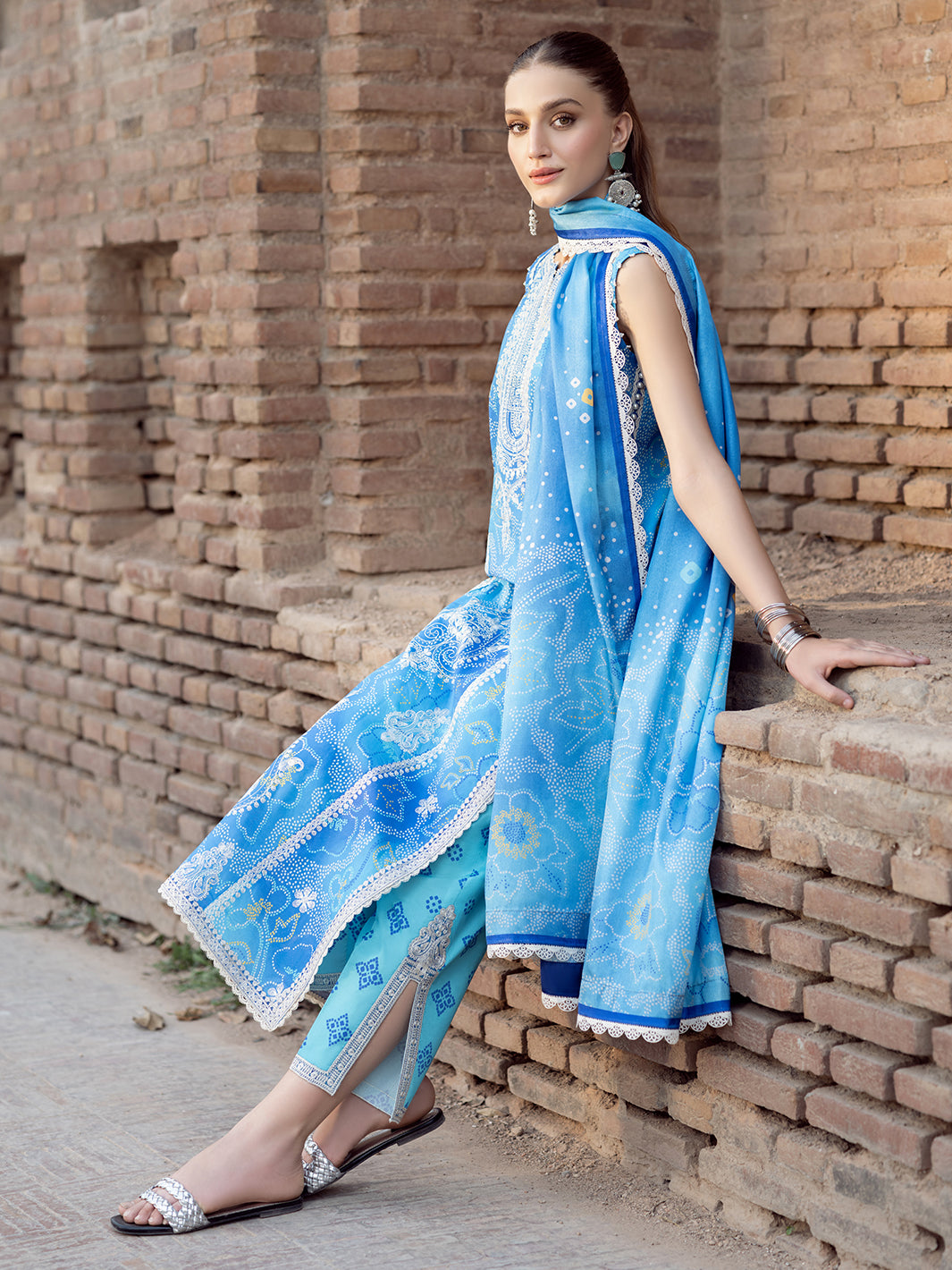Bin Ilyas | Naqsh Naaz Luxury Lawn 25 | 2084 - B - by - Libasekhas UK - Registered Vendor of : Bin Ilyas - 100% Original Designer Dresss
