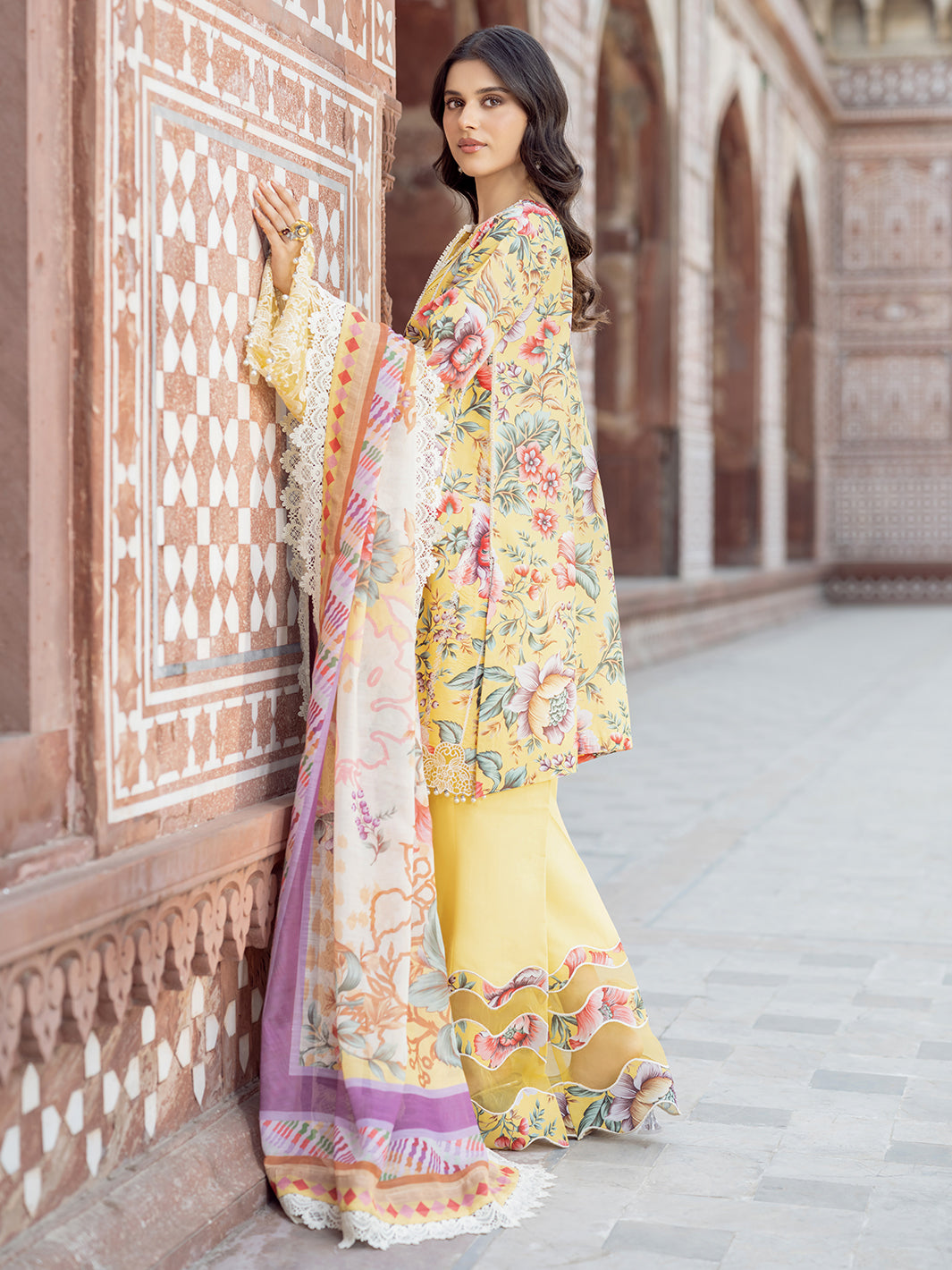 Bin Ilyas | Naqsh Naaz Luxury Lawn 25 | 2085 - A - by - Libasekhas UK - Registered Vendor of : Bin Ilyas - 100% Original Designer Dresss