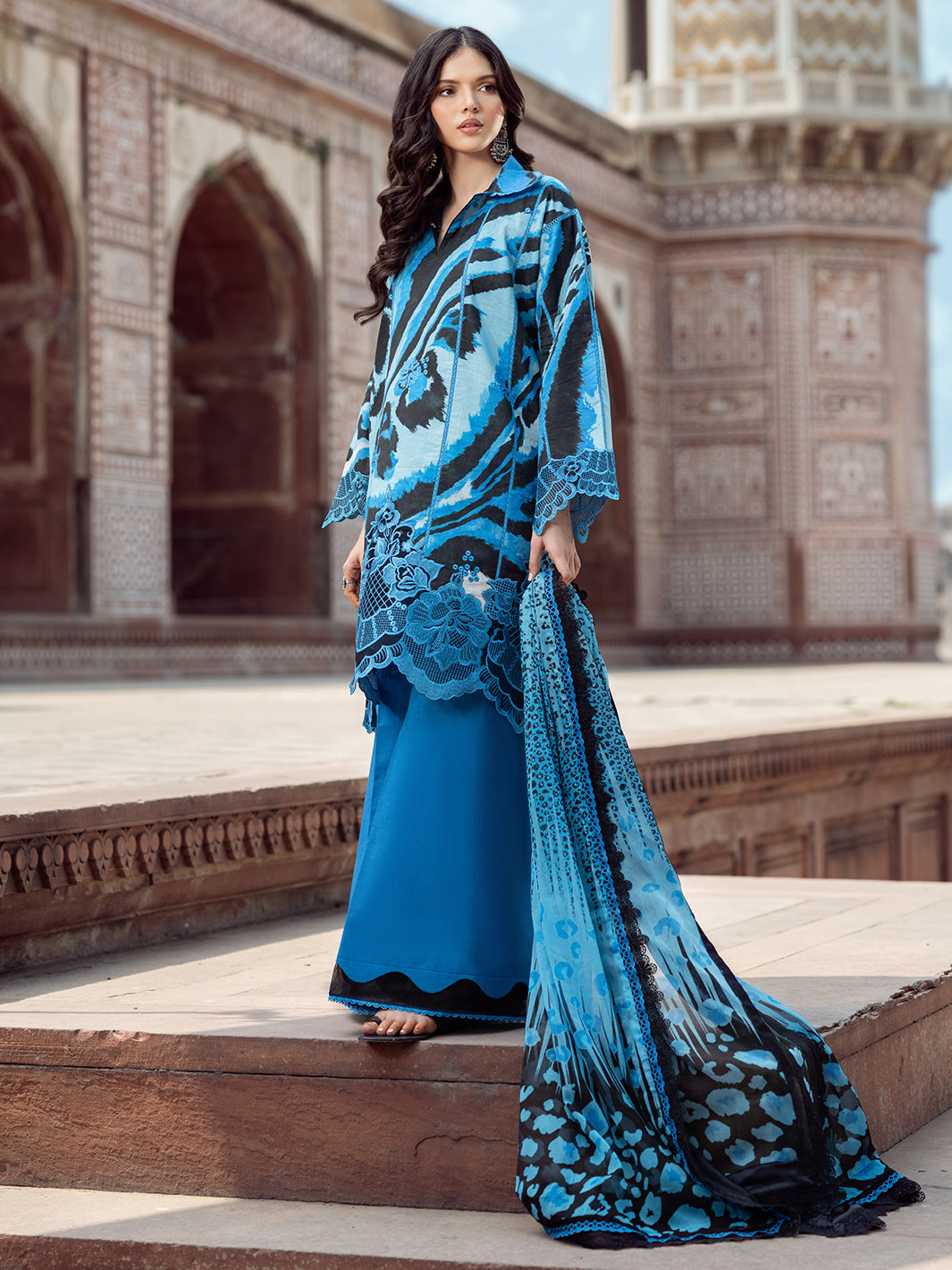 Bin Ilyas | Naqsh Naaz Luxury Lawn 25 | 2086 - D - by - Libasekhas UK - Registered Vendor of : Bin Ilyas - 100% Original Designer Dresss