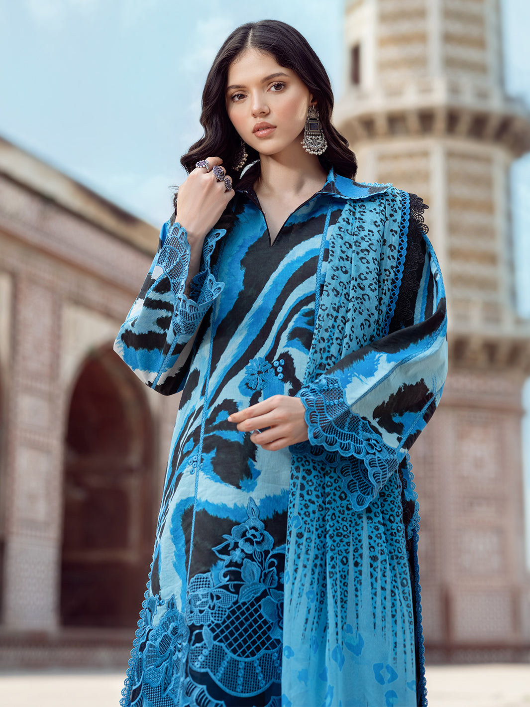 Bin Ilyas | Naqsh Naaz Luxury Lawn 25 | 2086 - D - by - Libasekhas UK - Registered Vendor of : Bin Ilyas - 100% Original Designer Dresss