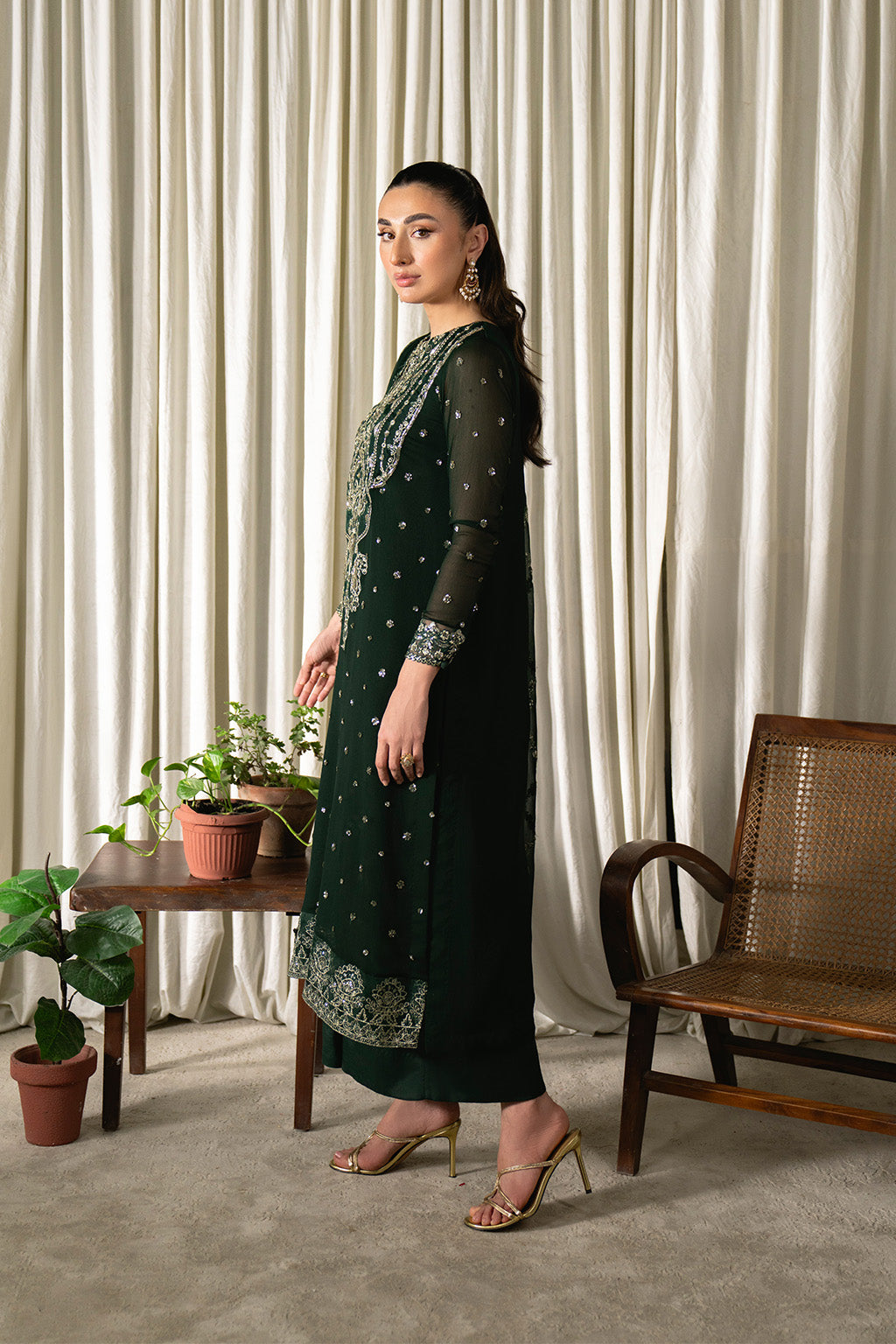 Neeshay | Ready to Wear Chiffon | RTW-CHFN-04 Green - by Libasekhas UK - Registered Vendor of : Neeshay - 100% Original Designer Dress