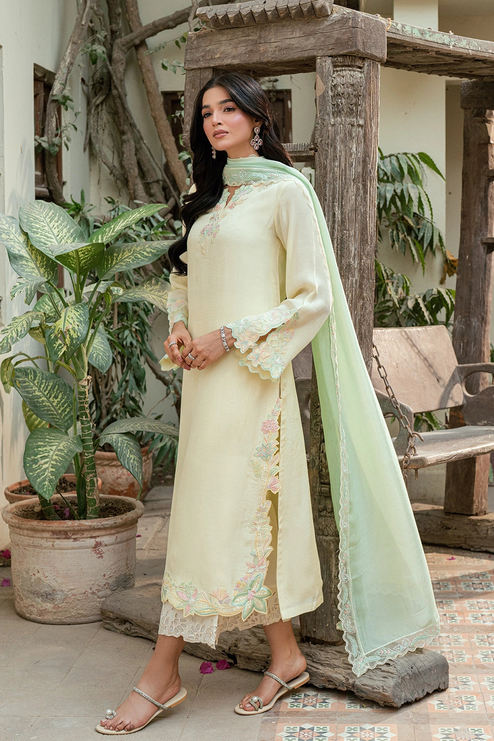 Azure | Vogue Formals | Daisy Dream - by Libasekhas UK - Registered Vendor of : Azure - 100% Original Designer Dress