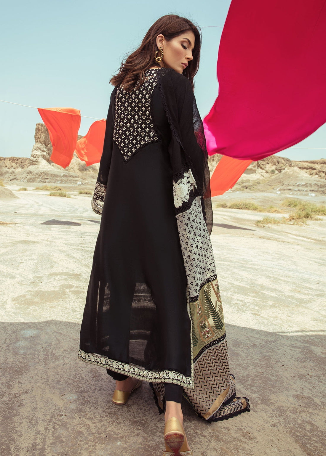 Saira Shakira | Luxury Pret | Black Beauty - by Libasekhas UK - Registered Vendor of : Saira Shakira - 100% Original Designer Dress