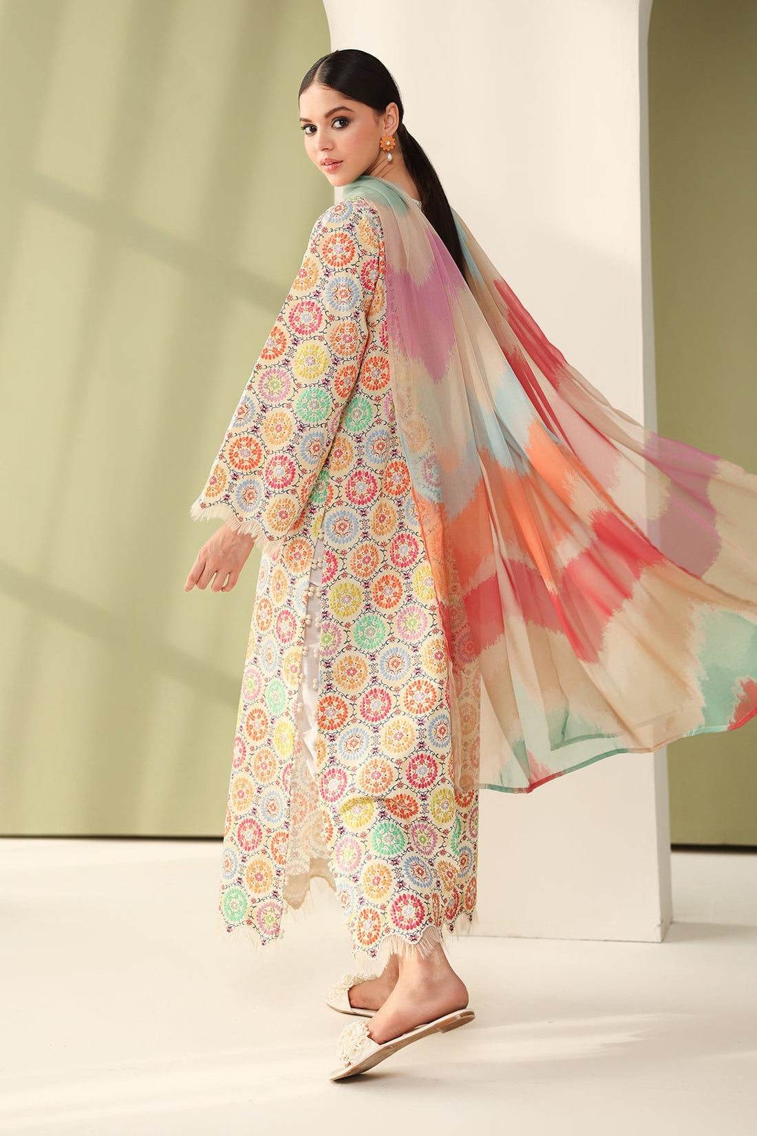 Baroque | Eid Printique | EMBROIDERED PRINTED LAWN UF-4178 - by - Libasekhas UK - Registered Vendor of : Baroque - 100% Original Designer Dresss