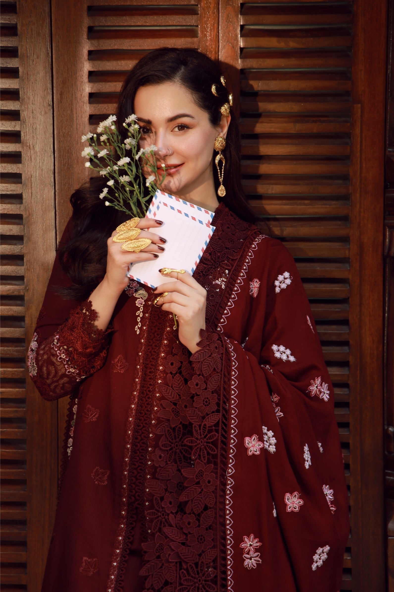 Maryam Hussain | Winter Shawl 25 | Taali - by Libasekhas UK - Registered Vendor of : Maryam Hussain - 100% Original Designer Dress