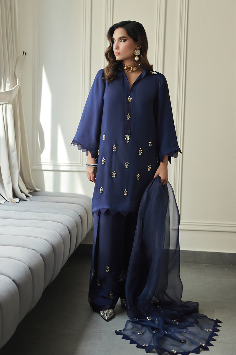 Wardha Saleem | Luxury Pret Traditional Wear | AMAVI - by - Libasekhas UK - Registered Vendor of : Wardha Saleem - 100% Original Designer Dresss