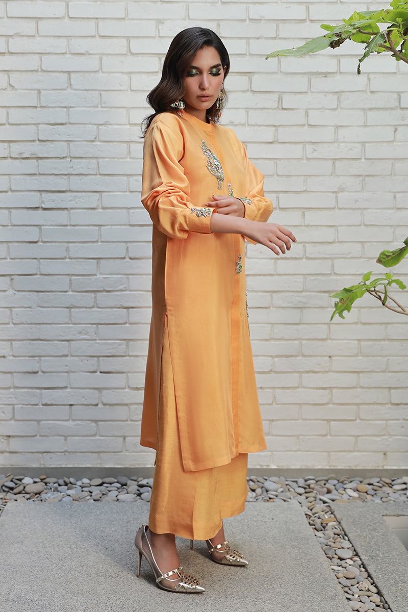 Wardha Saleem | Luxury Pret Traditional Wear | ARZA - by - Libasekhas UK - Registered Vendor of : Wardha Saleem - 100% Original Designer Dresss