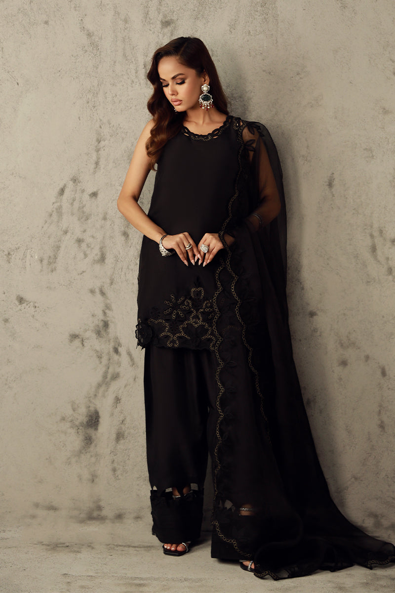 Wardha Saleem | Luxury Pret Fusion Wear | RULA - by - Libasekhas UK - Registered Vendor of : Wardha Saleem - 100% Original Designer Dresss