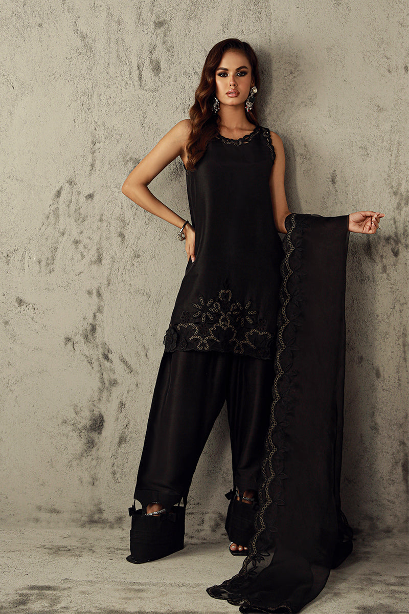 Wardha Saleem | Luxury Pret Fusion Wear | RULA - by - Libasekhas UK - Registered Vendor of : Wardha Saleem - 100% Original Designer Dresss