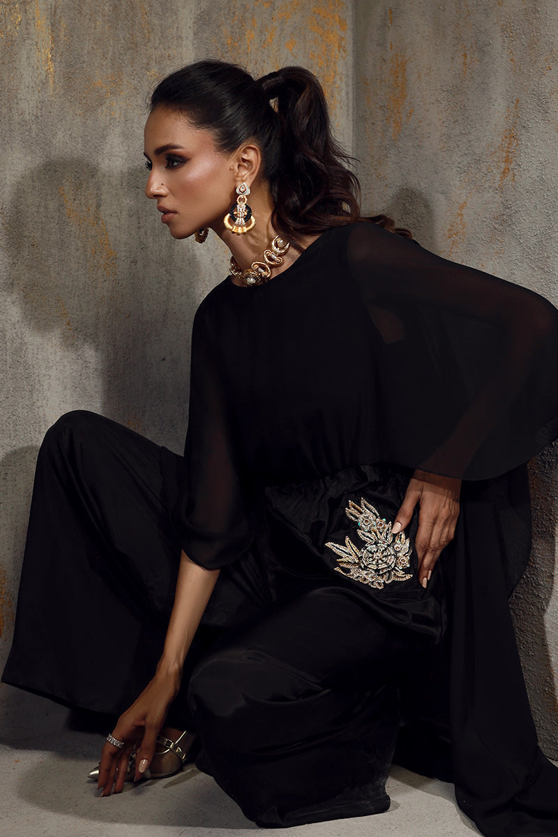 Wardha Saleem | Luxury Pret Fusion Wear | EMI - by - Libasekhas UK - Registered Vendor of : Wardha Saleem - 100% Original Designer Dresss