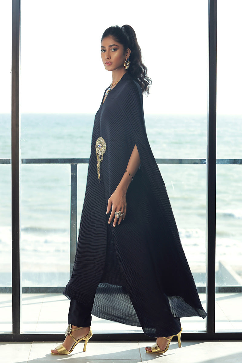 Wardha Saleem | Luxury Pret Fusion Wear | NAOMI (2PC) - by - Libasekhas UK - Registered Vendor of : Wardha Saleem - 100% Original Designer Dresss