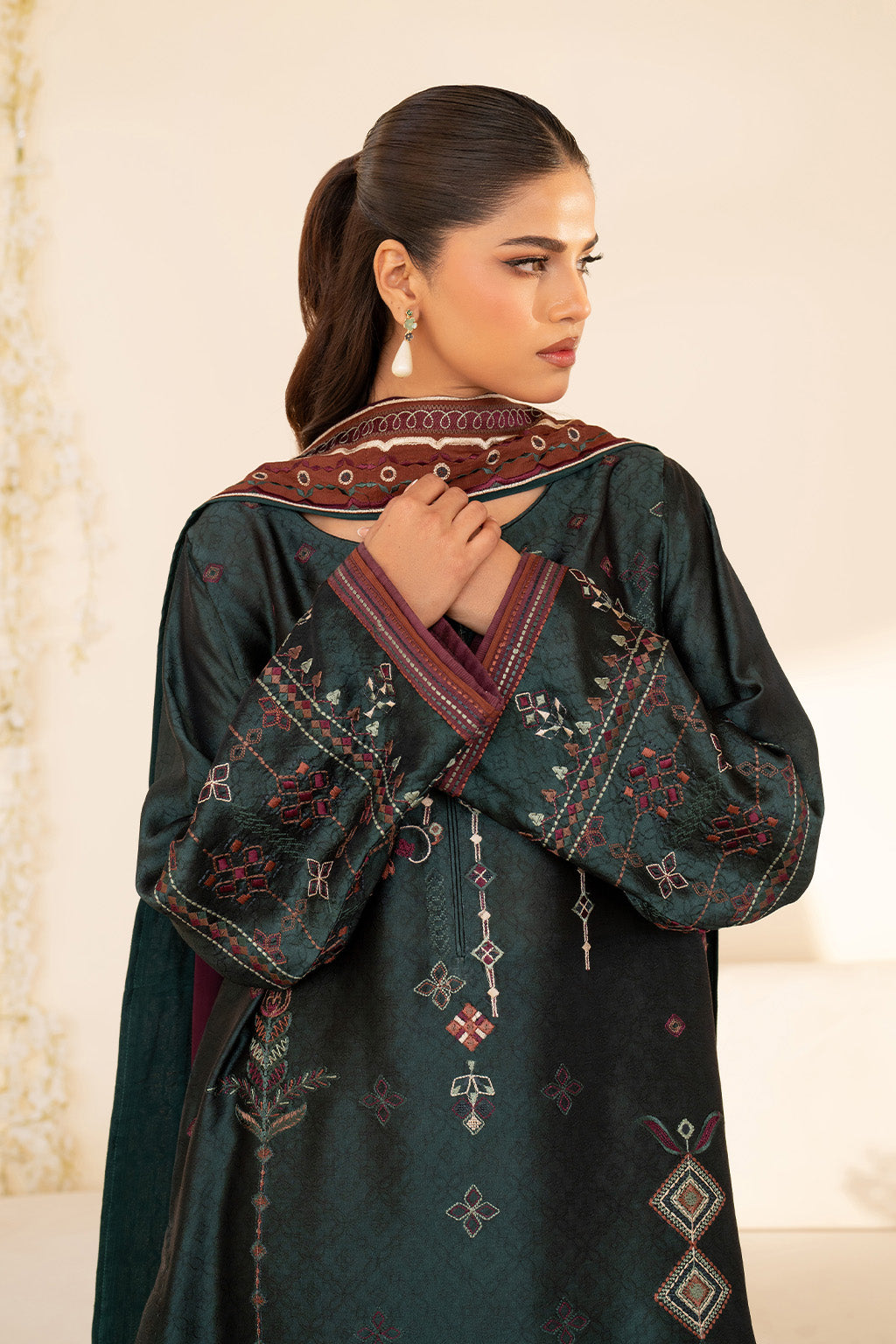 Iznik | Festive Formal | UE-435 Embroidered Pure silk - by Libasekhas UK - Registered Vendor of : Iznik - 100% Original Designer Dress